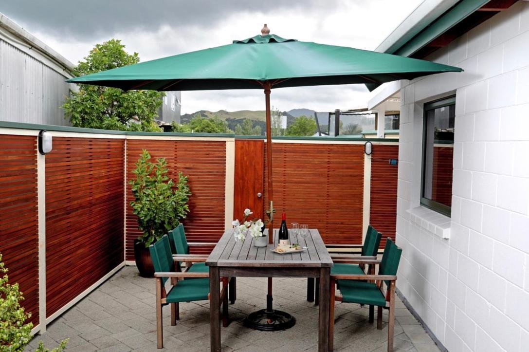 Coromandel Central Cottage Luxury W Spa Екстер'єр фото